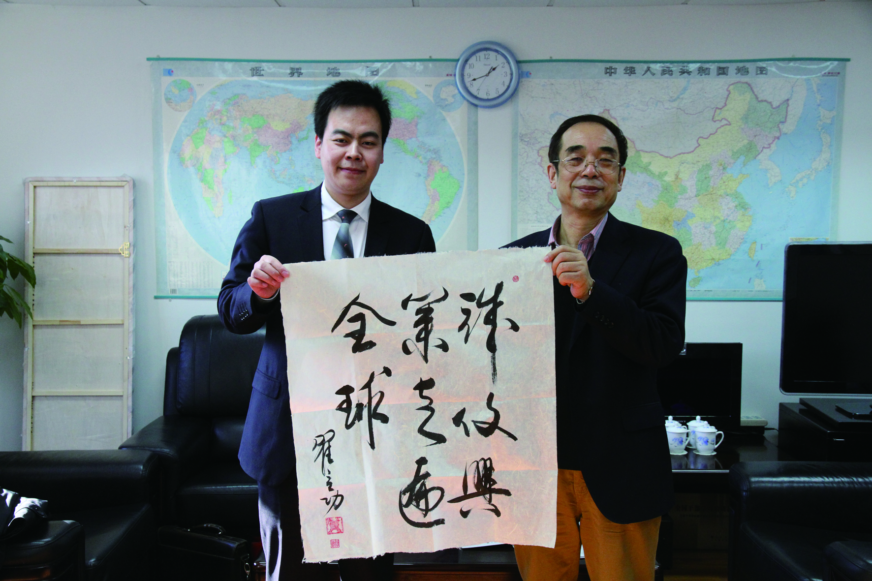 1751101376836811.jpg 1751101376836811.jpg