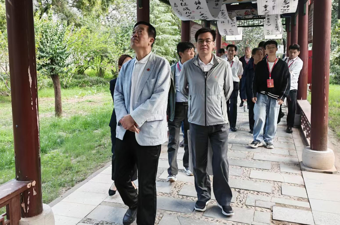 1759663830119888.png 1759663830119888.png